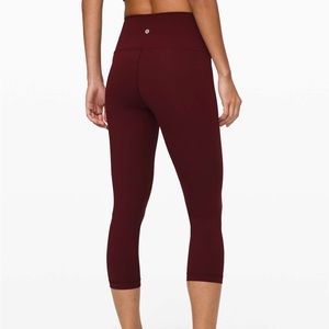 LULULEMON WUNDER UNDER CROP 23”